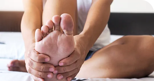 Síntomas de la dismetría en las piernas: dolor y cojera al caminar